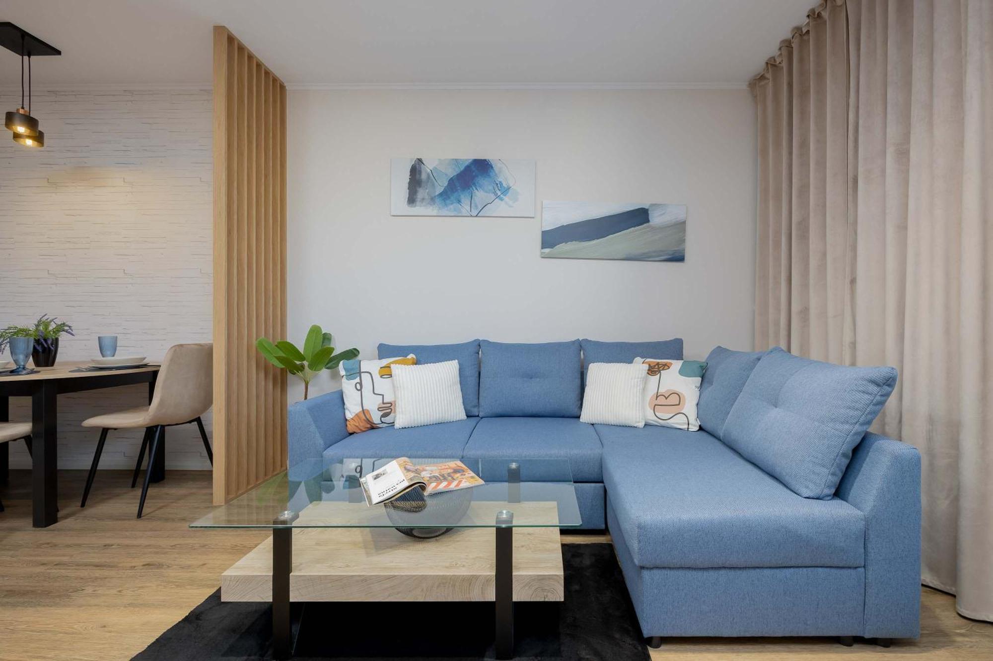 Stylish With Parking By Renters Apartament Warszawa