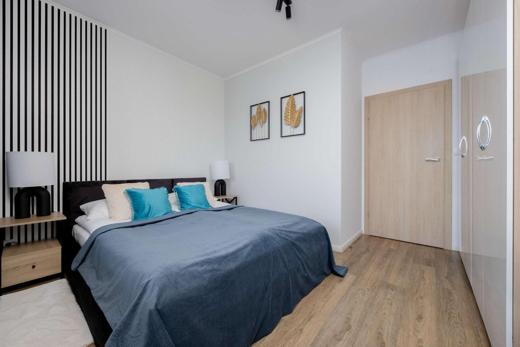 Stylish With Parking By Renters * Warszawa